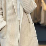 Cardigan de damă bej tricotat lejer cu buzunare cu guler casual elegant moale