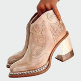 Botine de damă maro cu toc cu broderie uni modern